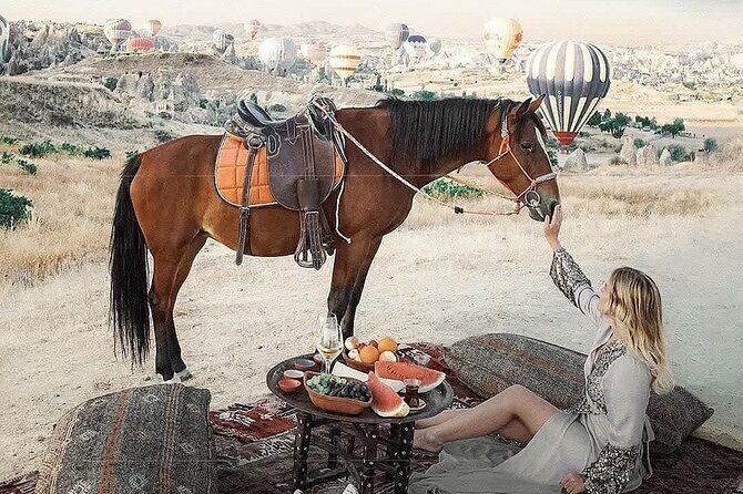 2 Day 1 Night Cappadocia Package Tour From Istanbul - Cave hotel night: the comfort choice that changes the whole mood