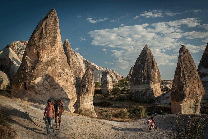 2 Days Cappadocia Tour from Istanbul by overnight bus - Day One: Göreme Open-Air Museum and Uchisar Castle