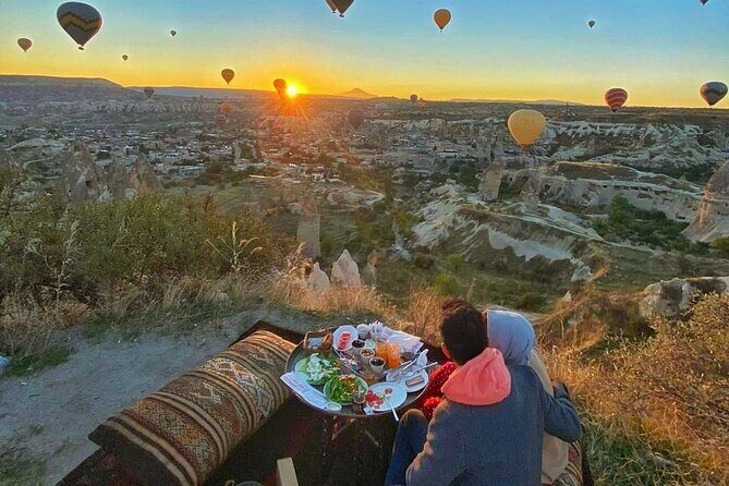 2 Days Private Cappadocia Tour with Professional Guide & Driver - Day 2: Rose Valley Hike, Ortahisar Castle Caves, and Kaymakli Underground City