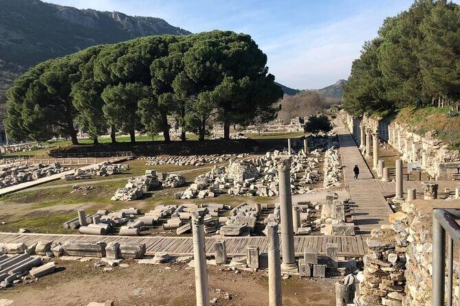 3 Days - Cappadocia and Ephesus Tours Flights & Accommodations Included - Guides and group size: why 15 travelers can feel personal