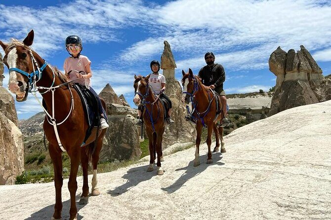 3 Days Cappadocia Tour From Istanbul With Optional Balloon Ride - Göreme check-in and the “first feel” of Cappadocia
