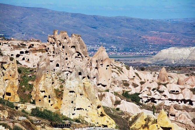 3 Days Cappadocia Tour from Istanbul - Day 2: Göreme Open-Air Museum, Devrent Valley, Monks Valley, and Uchisar viewpoints