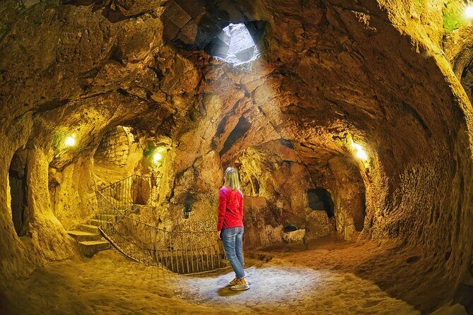 4 Day Cappadocia and Gobeklitepe Private Tour from Istanbul - Day 4: Urfa museums, Abraham cave, Harran beehive houses, and Göbeklitepe