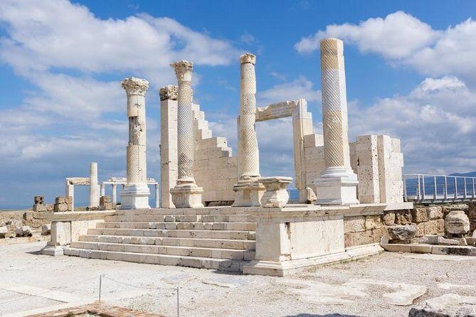 4 days Turkey highlight: Pamukkale Ephesus and Cappadocia - Day 3 Uçhisar, Red Valley Hikes, and Cappadocia’s Human Pace