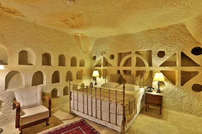 8 Day Istanbul - Cappadocia - Ephesus - Pamukkale Discover Tour - Ephesus Day 1: Artemis, the Ancient City Circuit, and Meryemana (Virgin Mary’s House)