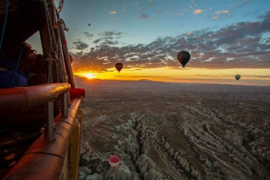Cappadocia: Blue Tour and Sunrise Balloon Tour - Blue Tour Stop 2: Underground City and Its Jobs-Not-Theater Spaces