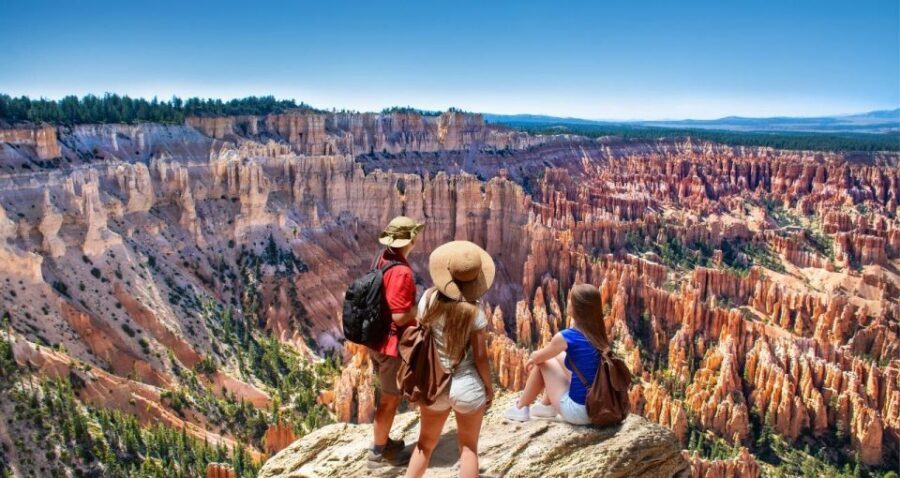 Cappadocia: Blue Tour with Entry Fees and Lunch - Red Valley viewpoints: a guided walk with changing light