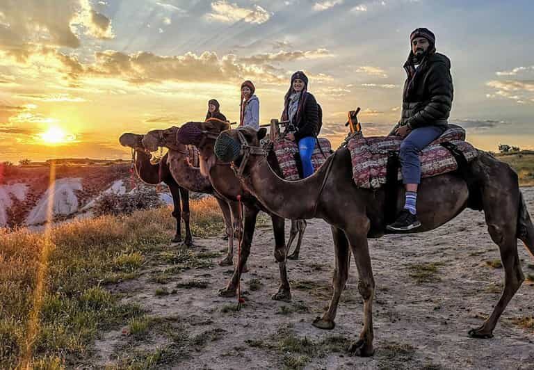 Cappadocia: Camel Safari - The 1–1.5 hour safari: valleys, walking routes, and photo stops