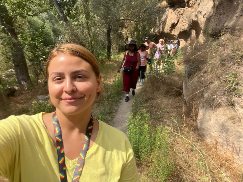 Cappadocia: Derinkuyu, Selime, Nar Crater Lake & Ihlara Tour - Goreme Panorama Viewpoint and Photo Stops That Break Up the Day