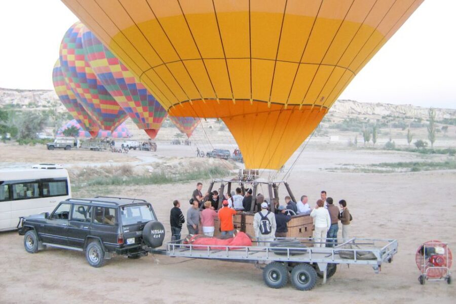 Cappadocia: Discover Sunrise on a Hot Air Balloon - Pilot Skill Matters: Safety and a Smooth Ride Up and Down