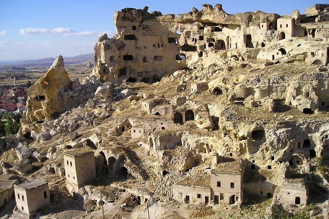 Cappadocia Full-Day Private Guided Tour with Pickup - Ortahisar Kalesi: Rock Castle Views and Cave Houses
