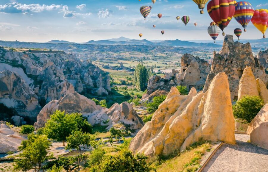 Cappadocia: Goreme Open Air Museum Guided Walking Tour - Price and expectations: when $160 feels right