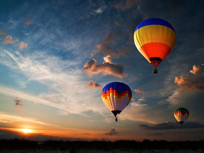 Cappadocia: Göreme Sunrise Hot Air Balloon Ride w/ Breakfast - Landing with a personal flight certificate