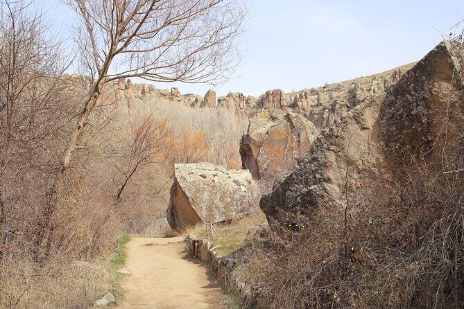 Cappadocia Green Tour with Derinkuyu Nar Lake and Ihlara Valley - Guide, comfort, and group size: the part you feel most