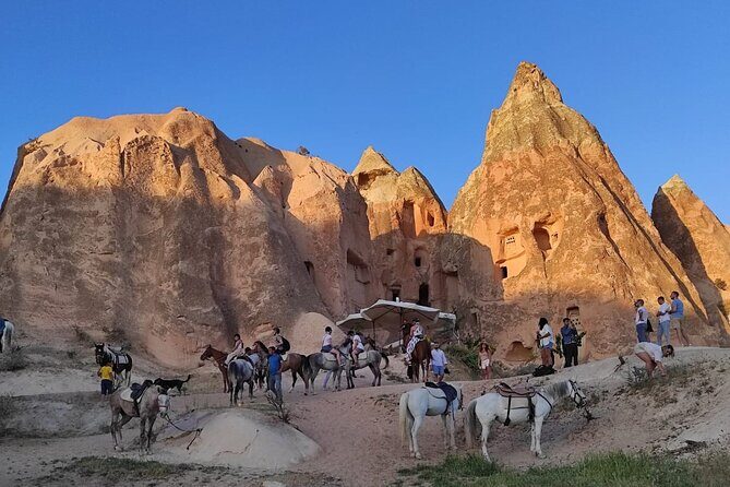 Cappadocia Horse Back Riding Tour Daily/Sunset - Pickup points around Göreme (and nearby towns)