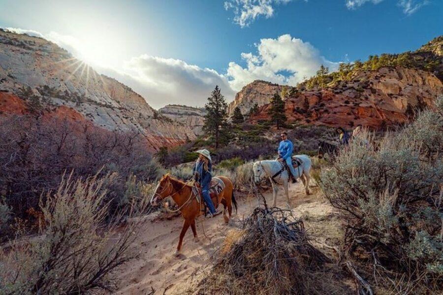 Cappadocia : Horse Riding Sunset Sunrise Daytime - Kılıçlar Vadisi Stop: Photos and a Short Guided Look Before Riding