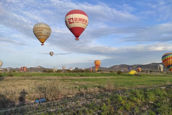 Cappadocia Hot Air Balloon Flight / Over Goreme & FairyChimneys - First thing you notice: sunrise logistics from Göreme
