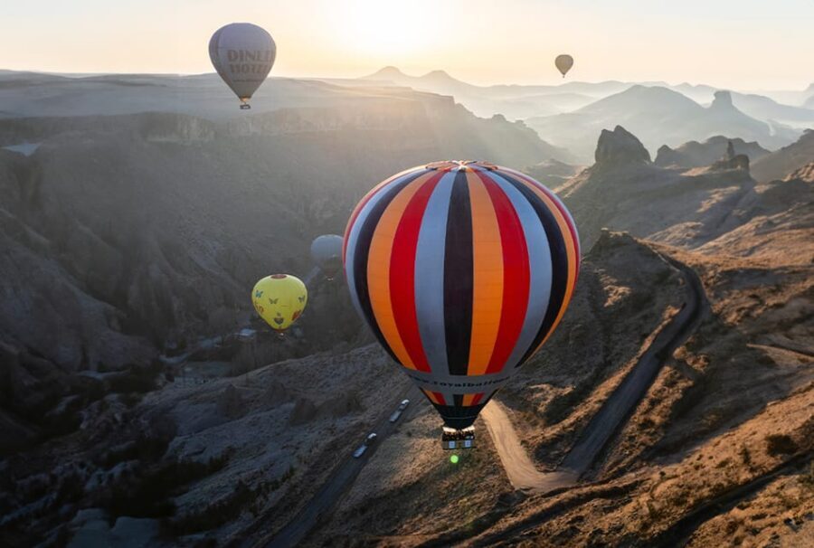 Cappadocia: Hot Air Balloon Flight over Soganli Valley - The 45-Minute Flight Over Soğanlı Valley: Sunrise Views With Fewer Baskets