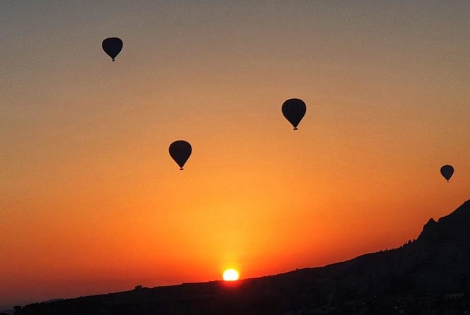 Cappadocia Hot Air Balloon Ride with Breakfast and Champagne - Arriving for 4:00 am: worth the early wake-up