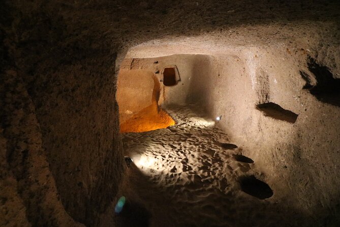 Cappadocia Mix Tour and Hiking - Stop 3: Devrent Valley for lunar terrain photos (and no ticket fee)