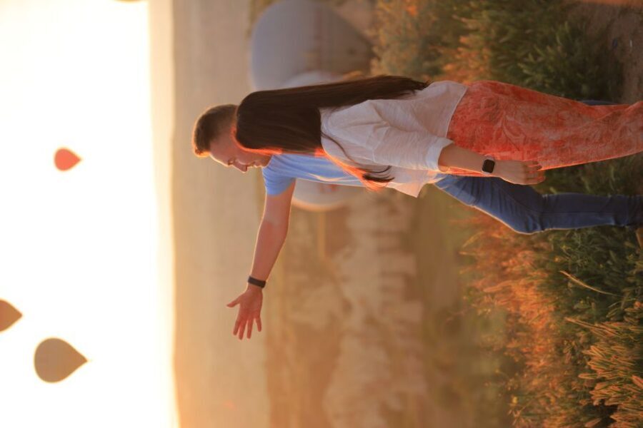 Cappadocia Photo Shoot with Flying Dress Option in Goreme - Flying dress and retro/classic car options: who should add them?