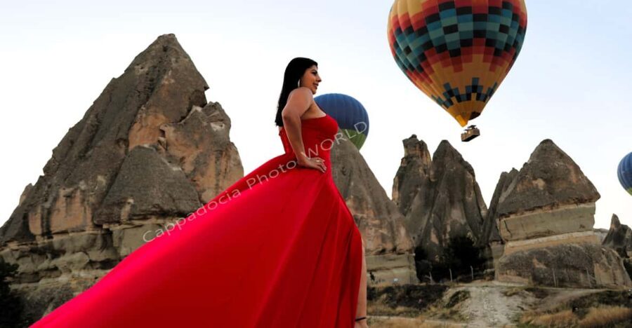 Cappadocia Photoshoot with Flying Dress - The flying dress rental: wardrobe changes that help the photos