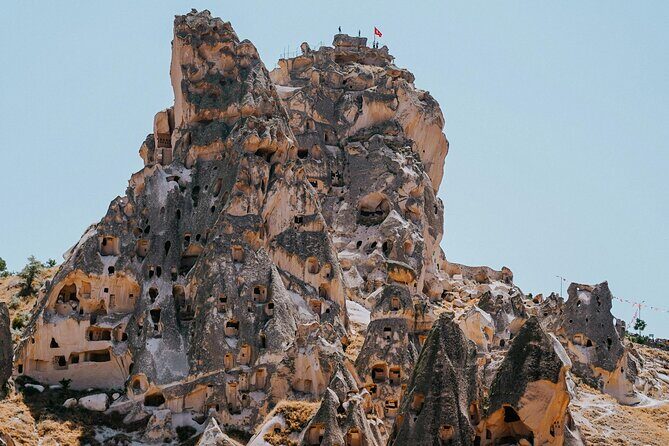 Cappadocia Private Customizable Tour with Mercedes & Expert Guide - Uçhisar Castle views and Pigeon Valley: your photo and quiet-time duo