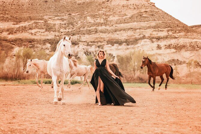 Cappadocia Private Flying Dress & Hot Air Balloon Photoshoot - Flying Dress + Hot Air Balloon at Sunrise: Why This Works in Cappadocia