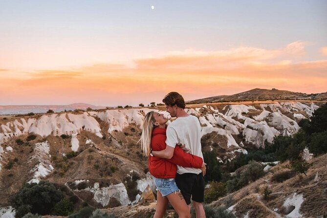 Cappadocia Red & Green Tour in One Day Guided By A Local Expert - Paşabağları and Pasabag (Monks Valley): Fairy Chimneys Up Close
