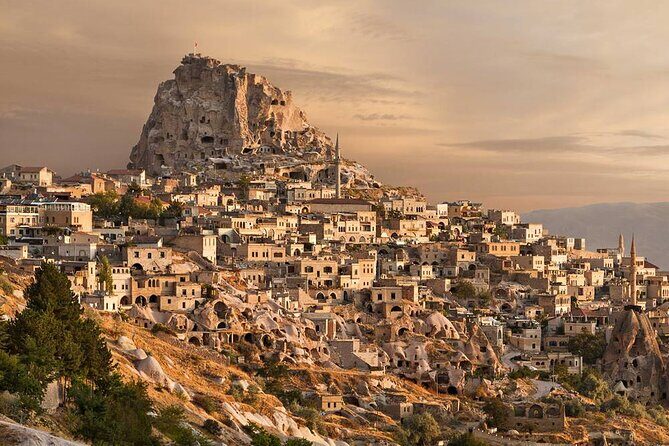Cappadocia Red & Green Tour in One Day Guided By A Local Expert - Avanos: Lunch and a Real Break from Rock Formations