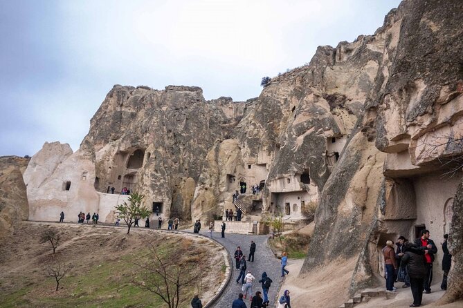 Cappadocia Red Tour (Pro Guide, Tickets, Lunch, Transfer incl) - Çavuşin: a quick stop with a powerful human-history reminder