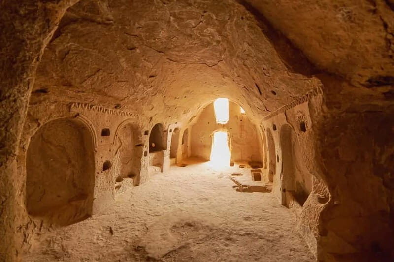 Cappadocia: Red Tour with Lunch & Pottery Demonstration - Carpet Factory Crafting: How Patterns Tell a Story