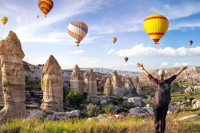 Cappadocia Red Tour With Open Air Museum And Expert Tour Guide - Meeting Point and Hotel Pickup: How to Avoid Wasting Morning Time