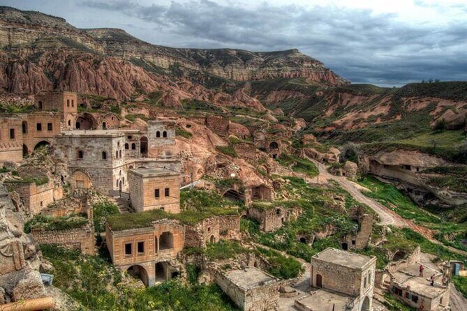 Cappadocia Red Tour With Open Air Museum And Expert Tour Guide - Uchisar Castle Viewpoint: Your First Panoramas and Photo Wins