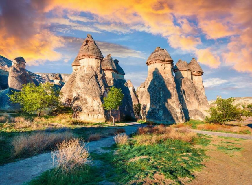 Cappadocia Red Tour with Small Group Full-Day Include Lunch - Uchisar Castle: The Best Rock-View Start