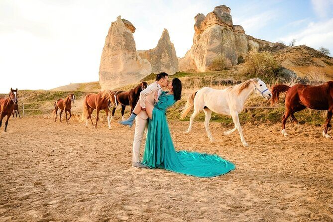 Cappadocia Running Horses Photoshoot with Private Pickup - What I’d look for when comparing photographers