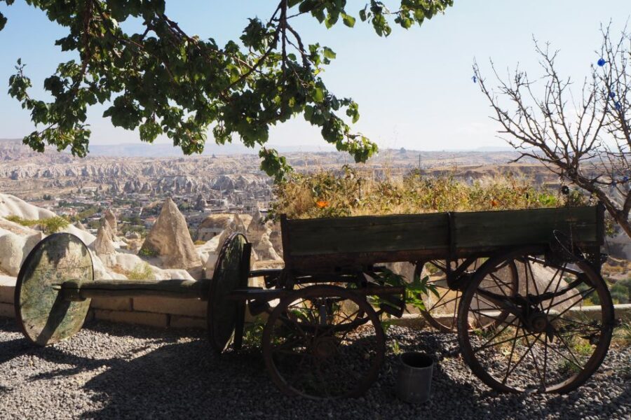 Cappadocia: Small-Group Red Tour, Open Air Museum with Lunch - Uçhisar Castle: the fast photo stop with real payoff