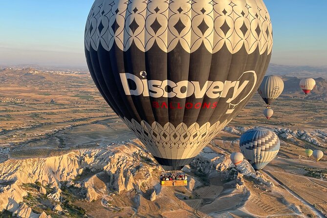 Cappadocia Sunrise Hot Air Balloon Flight / Discovery Balloons - Pilots and calm control: what you should look for
