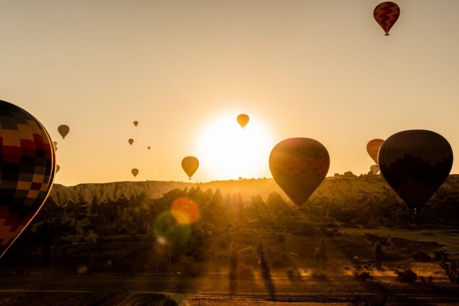 Cappadocia: Sunrise Hot Air Balloon Flight with Transfers - Should you book this Cappadocia sunrise balloon flight?