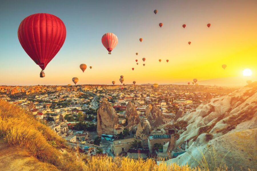 Cappadocia: Sunrise Hot Air Balloon Flight with Transfers - Why a sunrise balloon over Cappadocia hits different