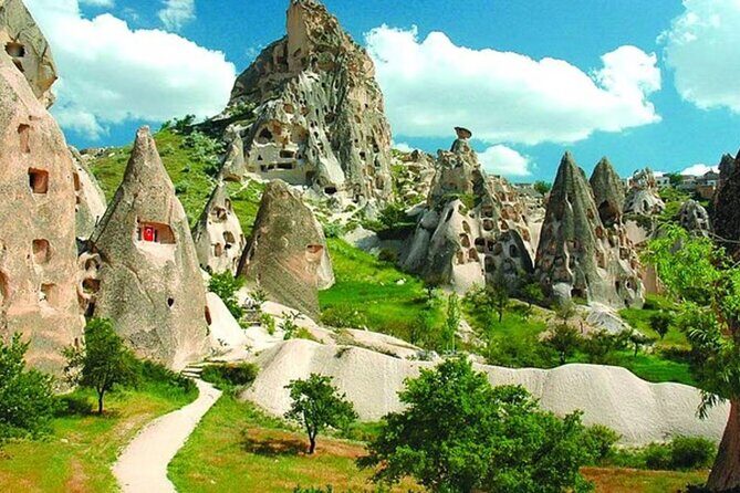 Cappadocia Sunrise Hot-Air Balloon Ride with breakfast & pick-up - Small group (15 max) makes a difference at 5:00 am