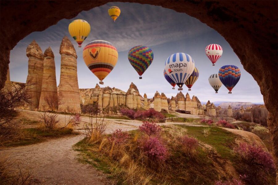Cappadocia: Sunrise Hot Air Balloon Watching Experience - Launch area time: Watching balloons inflate and pilots do the work