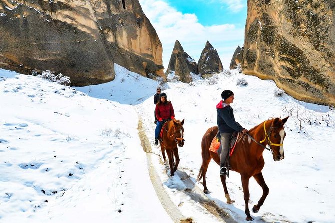 Cappadocia Sunset Horse Riding through the Valleys and Fairy Chimneys - Meeting the horses: helmets, briefings, and your safety checklist