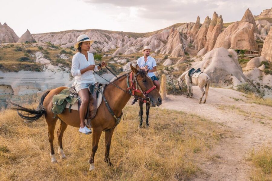 Cappadocia: Sunset Horse Trek Through the Valleys - Back to the Ranch: What the Finish Feels Like