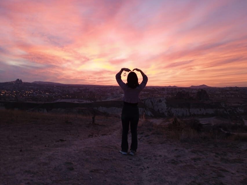 Cappadocia: Sunset Rose Valley Hiking Tour - Meeting in Göreme: what you should expect before you start