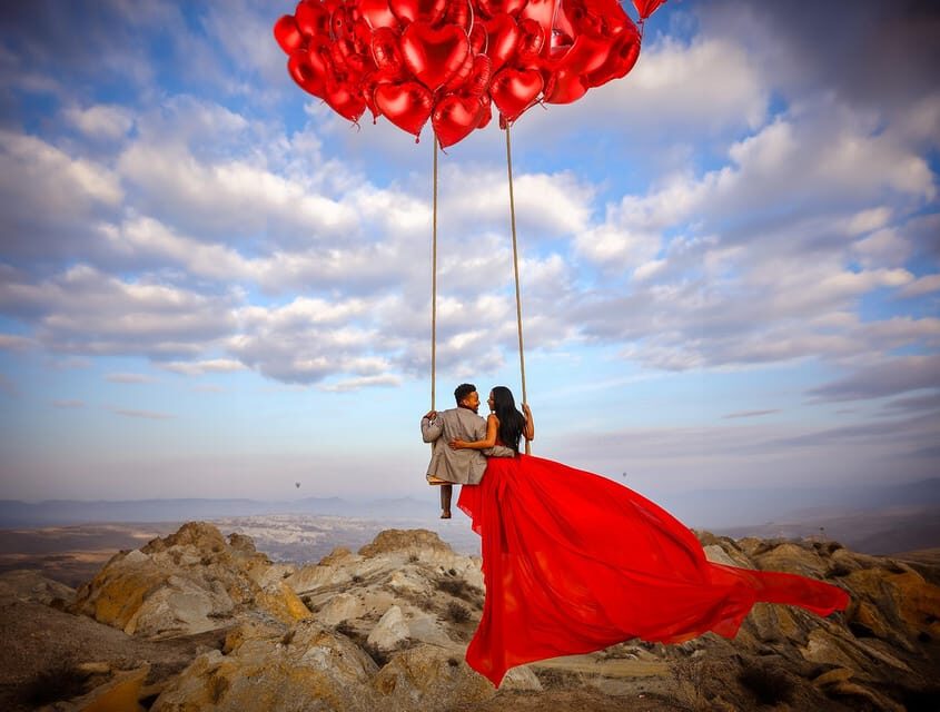 Cappadocia: Taking photo with Swing at hot air balloon view - Key highlights that make this swing shoot worth your attention