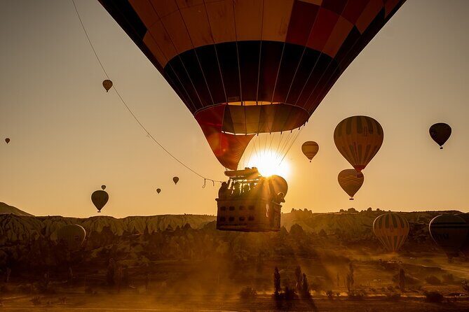 Cappadocia Tour from Istanbul 2 Days 1 Night by Plane included Balloon Ride - Day 1: Uçhisar to Göreme and the cave-world highlights