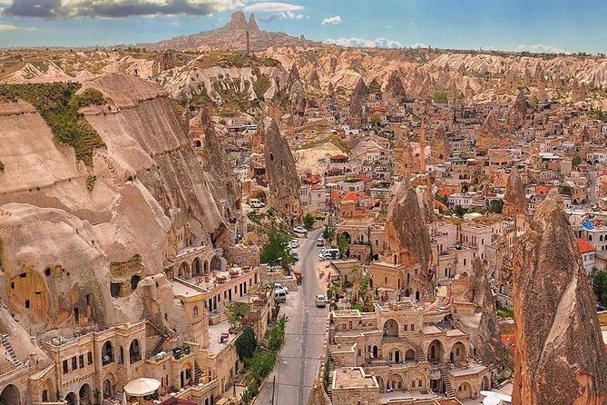 Cappadocia Tour from Istanbul 2 Days 1 Night by Plane With Cave Hotel - Avanos pottery and the pace of a Turkish lunch