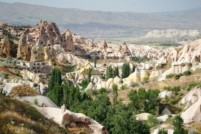 Cappadocia: Two Full-Days Private Tour (Driver Guide) - Ihlara Valley: 3 km and about 400 steps to the Melendiz Stream