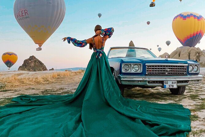 Classic Car Tour in Cappadocia - Love Valley stop: the first balloon-morning angles